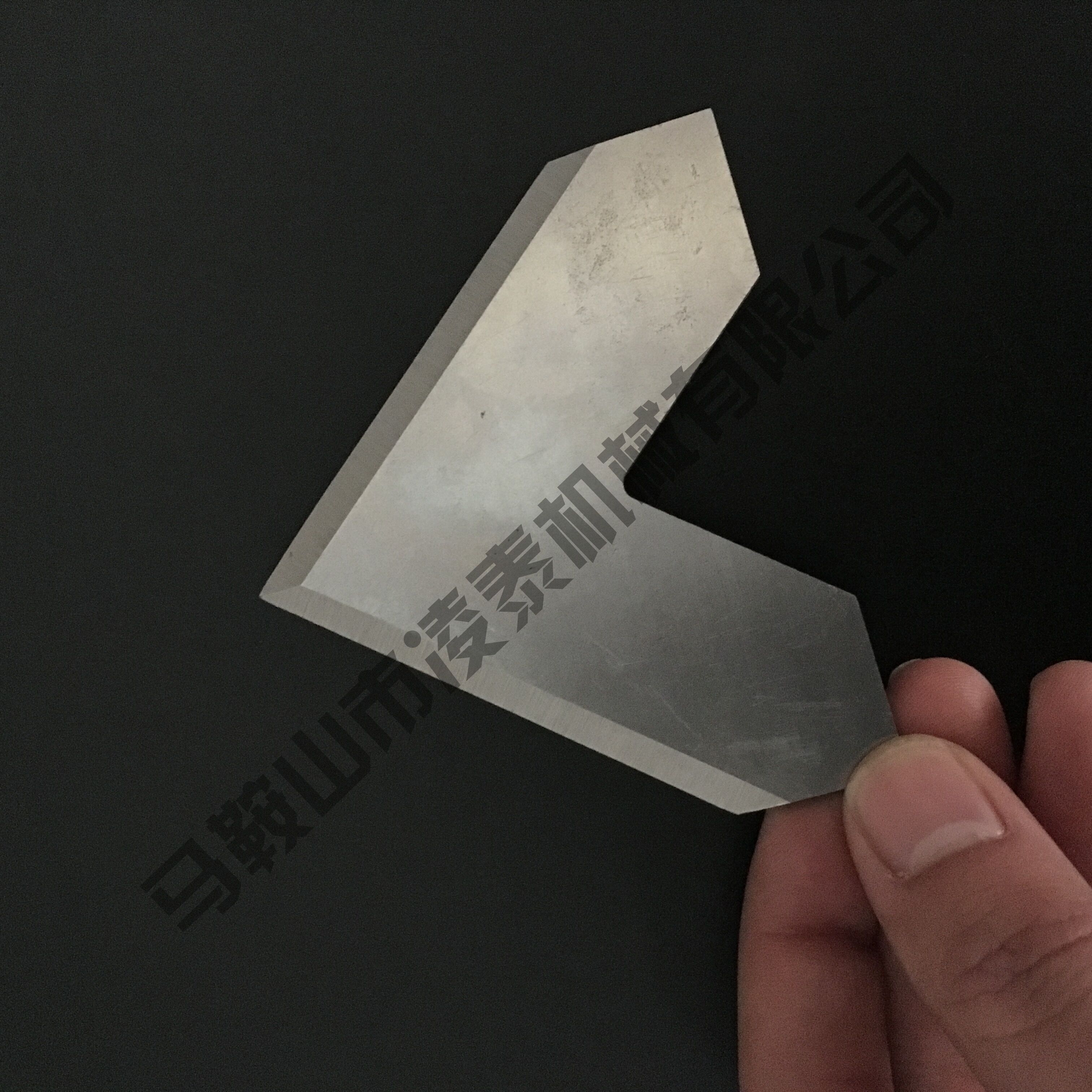 護(hù)角刀片單獨(dú)展示